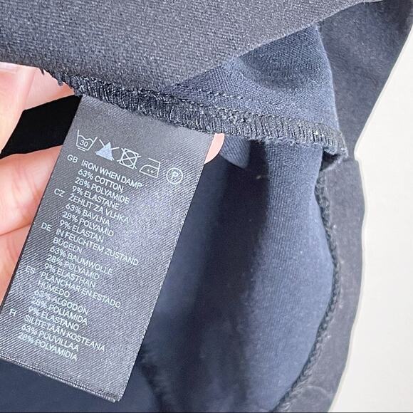 H&M Size 4 Black Structured Peplum Sheath Dress Sleeveless Zip Back Cocktail - Picture 6 of 6